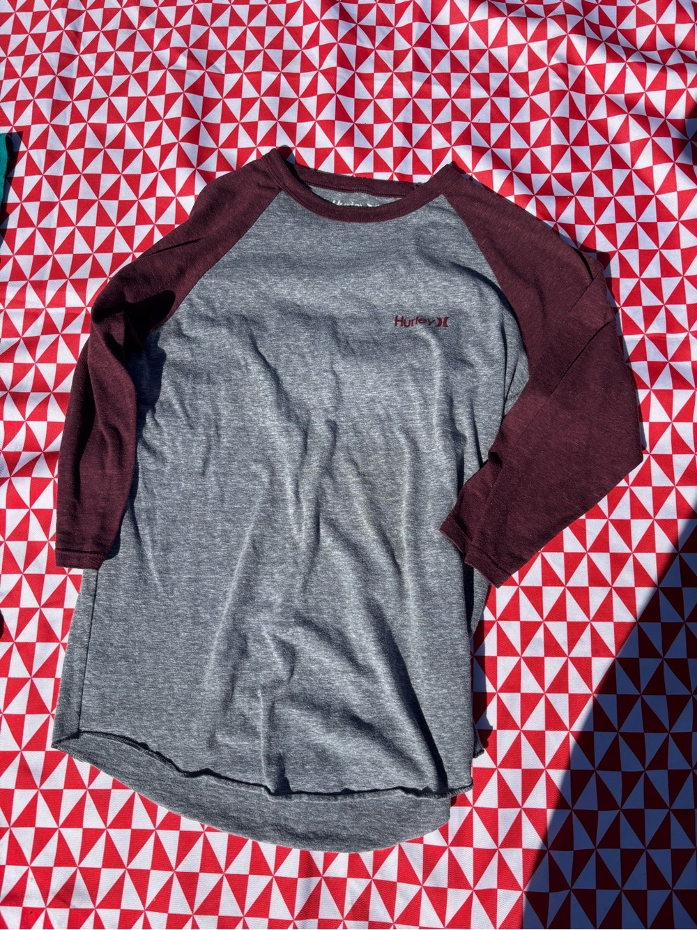 Men’s medium Hurley long sleeve shirt